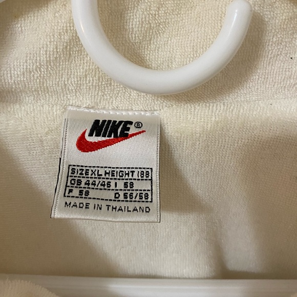 Vintage Nike Jacket - Picture 6 of 6